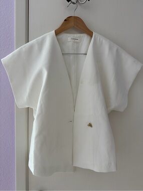 Commense White V-Neck Short Sleeve Top